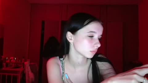 Yuliia online show from 04/18/26, 07:07