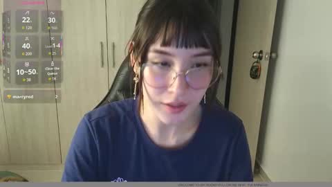 Yulienne online show from 12/05/25, 02:09