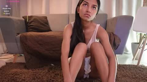 Snapshot of yuliethpetite chatting on 12/04/25, 11:30 yuliethpetite online show from 12/04/25, 11:30