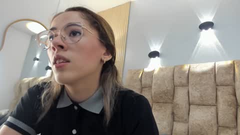 Snapshot of yulievans chatting on 02/07/25, 09:04 yulievans online show from 02/07/25, 09:04