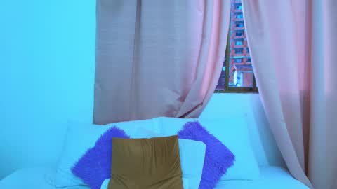 Yulina online show from 02/20/25, 10:59