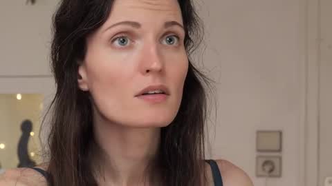 yulla dao online show from 02/13/25, 01:59