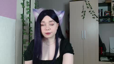 Snapshot of yuly_soft chatting on 12/16/25, 05:18 Eva online show from 12/16/25, 05:18