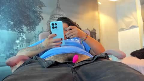 Snowflake online show from 09/30/25, 10:59