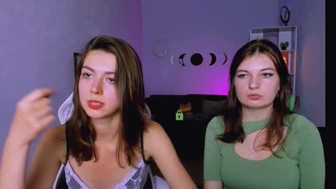 Snapshot of yume_sakura_ chatting on 09/30/25, 12:43 yume_sakura_ online show from 09/30/25, 12:43