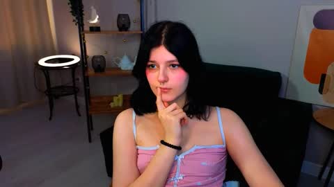 Yumi online show from 03/14/26, 01:49