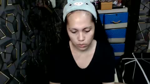 yumi online show from 03/23/26, 04:11