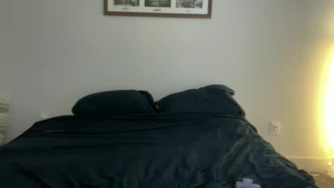 yumiandwolf online show from 02/07/25, 02:29