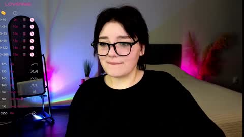 YumemiyaYumi online show from 01/01/25, 12:43