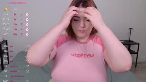 YumemiyaYumi online show from 11/05/25, 07:58