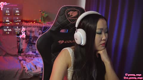 Snapshot of yummy_maya chatting on 02/05/25, 06:35 Chimi online show from 02/05/25, 06:35