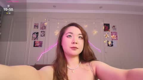 Yumi online show from 12/04/25, 09:34