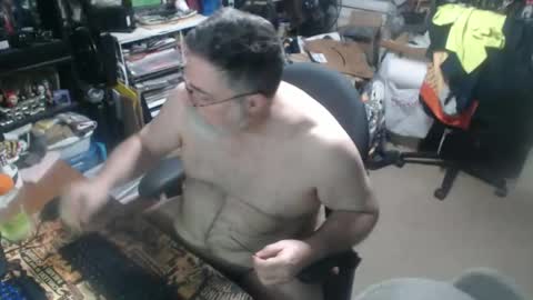 Snapshot of yummyflguy chatting on 06/01/26, 08:43 yummyflguy online show from 06/01/26, 08:43