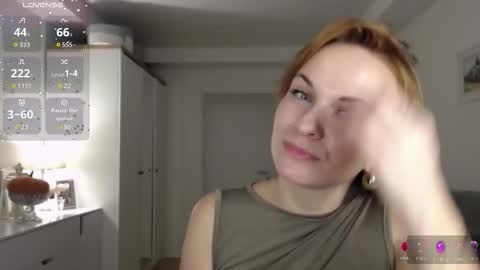 Lillya online show from 11/08/25, 02:28