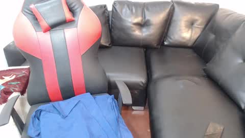 yun_lovers online show from 03/10/25, 10:13