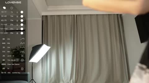 yuna_leen online show from 09/28/25, 12:27