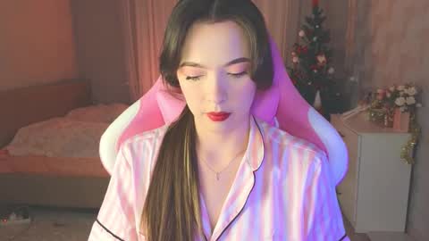 Yuna online show from 12/20/25, 01:56