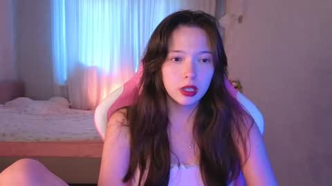 Snapshot of yuna_sunshy chatting on 07/02/26, 12:43 Yuna online show from 07/02/26, 12:43