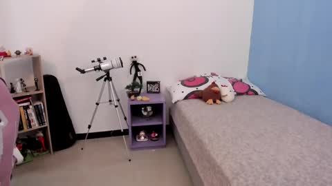 Yuna online show from 01/06/25, 03:29