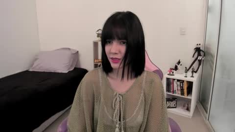 Yuna online show from 01/15/25, 05:58