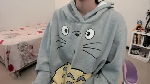 Yuna online show from 03/06/25, 01:24