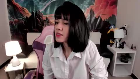 Yuna online show from 09/17/25, 11:34