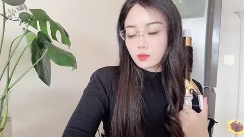 YunEr online show from 03/06/25, 04:41