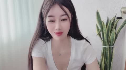 YunEr online show from 09/09/25, 03:06