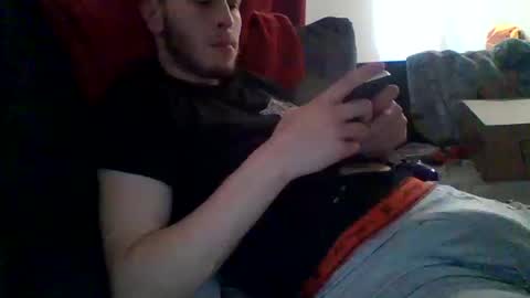 yung_henny07 online show from 10/18/25, 06:08