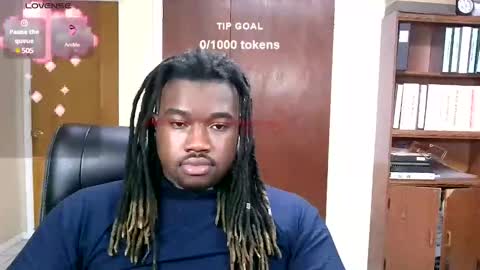 Snapshot of yungbbcbro chatting on 12/28/24, 05:23 Octavian online show from 12/28/24, 05:23