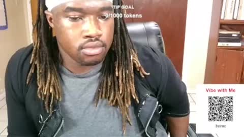 Snapshot of yungbbcbro chatting on 01/04/25, 04:44 Octavian online show from 01/04/25, 04:44