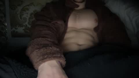 Snapshot of yungbull06 chatting on 02/18/25, 02:38 Yung Bull online show from 02/18/25, 02:38
