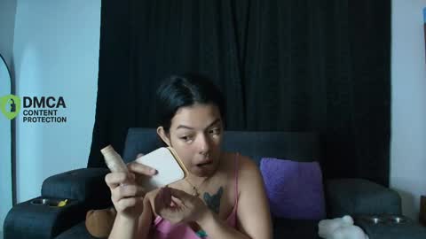 Snapshot of yungelitamor_ chatting on 06/03/26, 05:54 ELITA online show from 06/03/26, 05:54