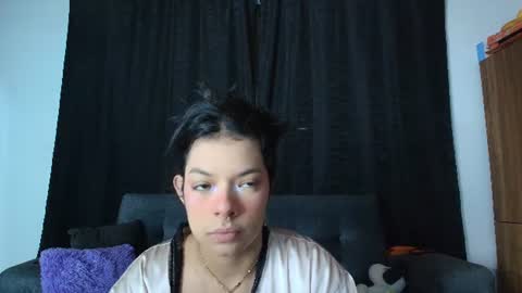Snapshot of yungelitamor_ chatting on 07/23/26, 05:16 ELITA online show from 07/23/26, 05:16