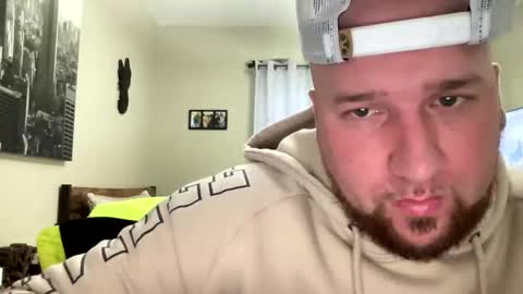 yungmugger47 online show from 12/21/25, 10:28