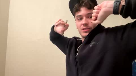 yungstudbev online show from 12/21/24, 05:14