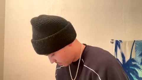 yungstudbev online show from 12/25/24, 03:08