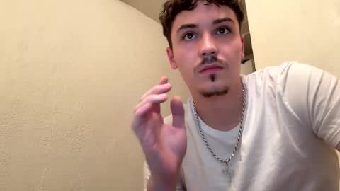 yungstudbev online show from 09/16/25, 04:02