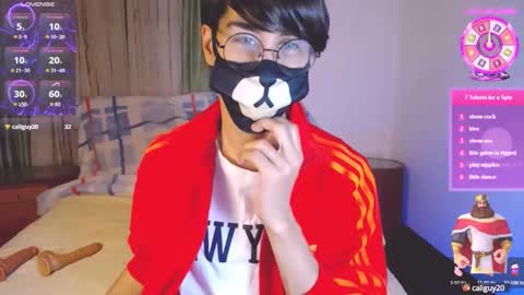 Snapshot of yuniorb chatting on 02/13/25, 03:39 the puppy boy online show from 02/13/25, 03:39