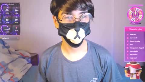 Snapshot of yuniorb chatting on 11/04/25, 03:38 the puppy boy online show from 11/04/25, 03:38