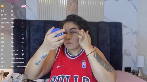 yunkeyc online show from 11/03/25, 02:24