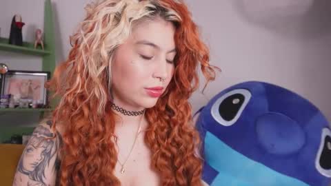 yunorose_ online show from 03/01/26, 03:41