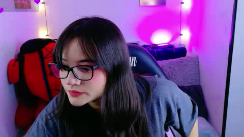 Haruno online show from 10/16/25, 01:12