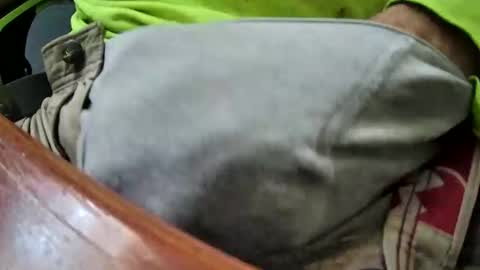 Snapshot of yuppers1234 chatting on 11/22/25, 04:28 yuppers1234 online show from 11/22/25, 04:28