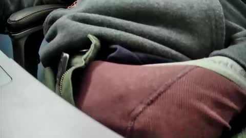 Snapshot of yuppers1234 chatting on 12/18/25, 07:20 yuppers1234 online show from 12/18/25, 07:20