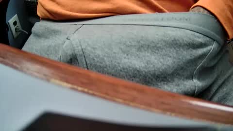 yuppers1234 online show from 02/03/26, 04:45