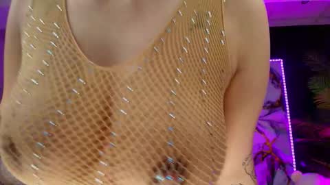 Snapshot of yuukenzi chatting on 03/03/26, 07:03 Maria online show from 03/03/26, 07:03