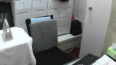 Slip online show from 02/02/25, 06:58