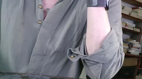 yvanbonar181018 online show from 09/11/25, 07:19