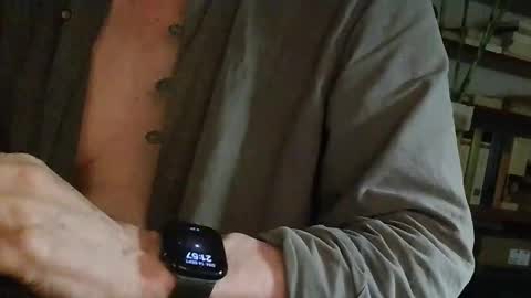 yvanbonar181018 online show from 09/14/25, 07:57